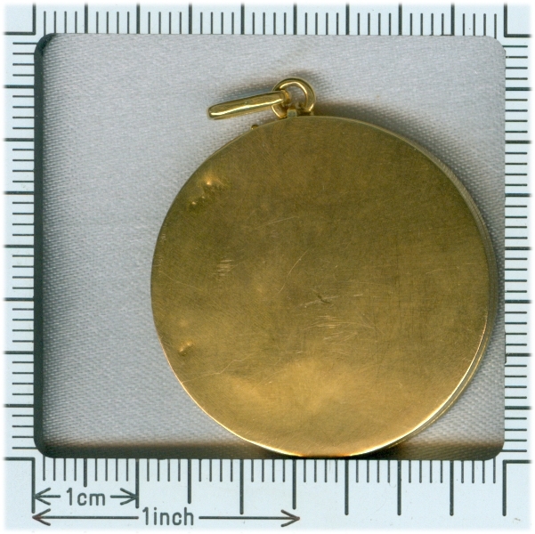 Late Victorian gold locket pendant set with rose cut diamonds